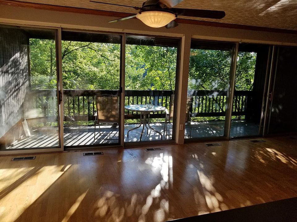 1st image of 5522 E Lake Dr