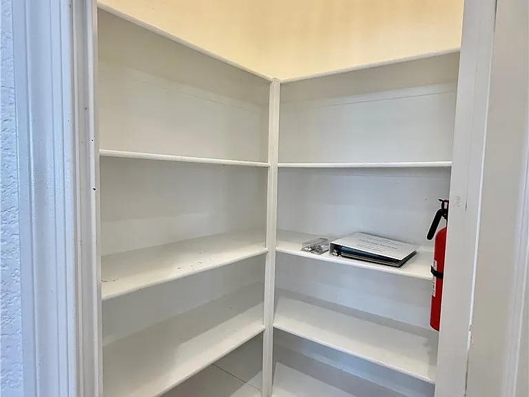 920 Contadero Pl — Photo 15