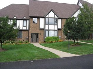 150 Shadow Ridge Dr, Pittsburgh, PA 15238