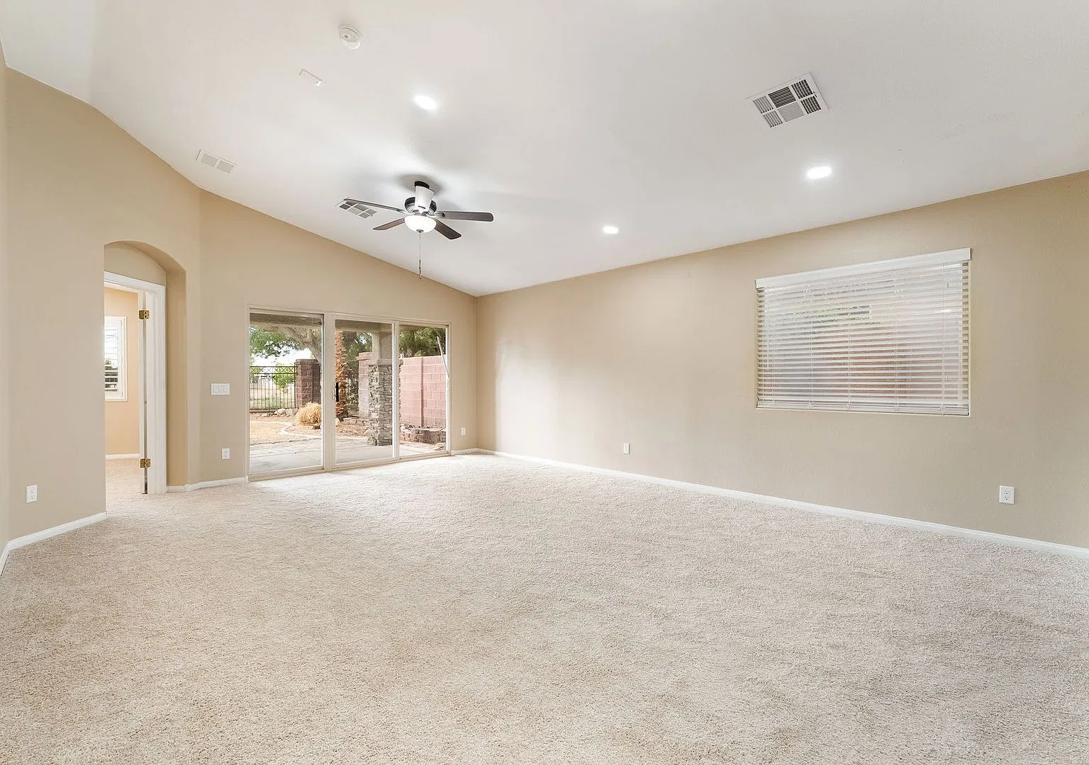 Charming 3-Bedroom Home with Golf Course Views — Photo 1