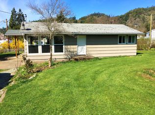 118 Bradley Dr, Myrtle Creek, OR 97457
