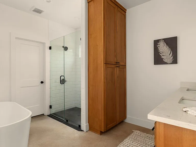 402 E Ash Dr — Photo 19
