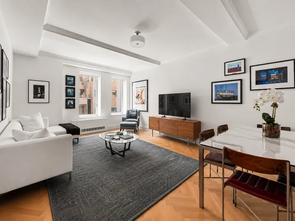 502 Park Avenue image 1 of 8