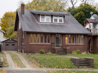 294 Norton Ave, Barberton, OH 44203