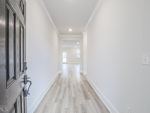 2nd image of 766 Lanarck Way