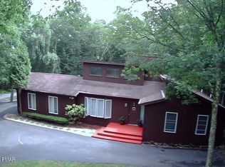 105 Dalton Ln, Effort, PA 18330