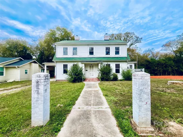 308 Elm St, Lancaster, SC 29720