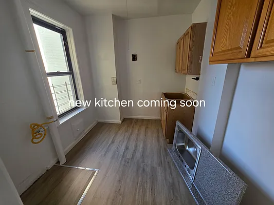 Rented by City Skyline Rentals LLC | media 5