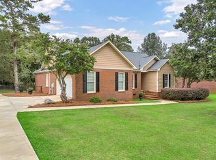 235 Winnstead Dr, Leesburg, GA 31763