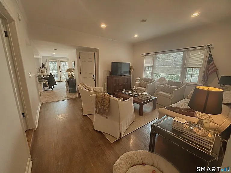 28 Treadwell Ave — Photo 9