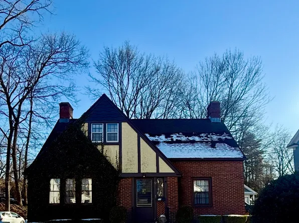 52 Gerard Street, Manchester, CT 06040