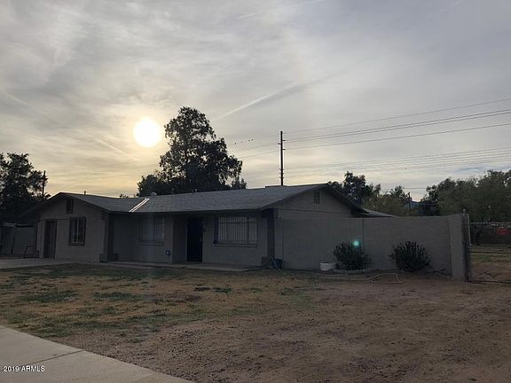 4th image of 4039 W Huntington Dr