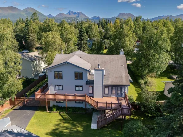 4741 Mars Dr, Anchorage, AK 99507