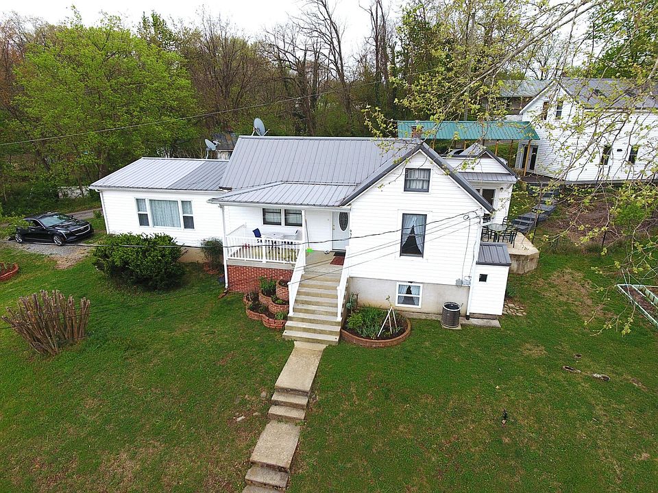 1st image of 934 Hill Ave