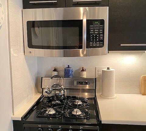 5th image of 8500 Boulevard East APT 3A