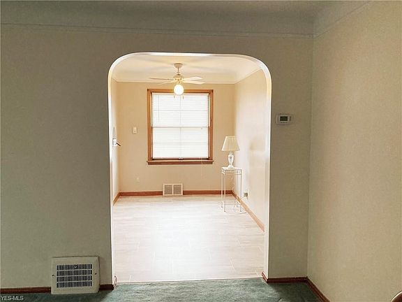 4th image of 12315 Reindeer Ave