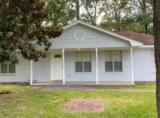 368 Royal Oaks St, New Caney, TX 77357