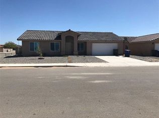 4141 S Buckthorn Dr, Yuma, AZ 85365