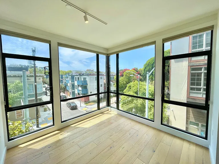 580 Hayes St #306 — Photo 3