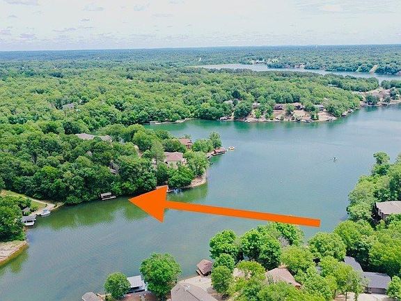 2nd image of 46 Strichen Ln