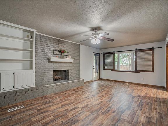5th image of 4616 Brookwood Dr