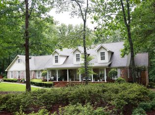 1000 Shades Cliff Rd, Jasper, AL 35504