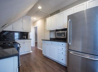 2101 W Montrose Ave #A, Chicago, IL 60618