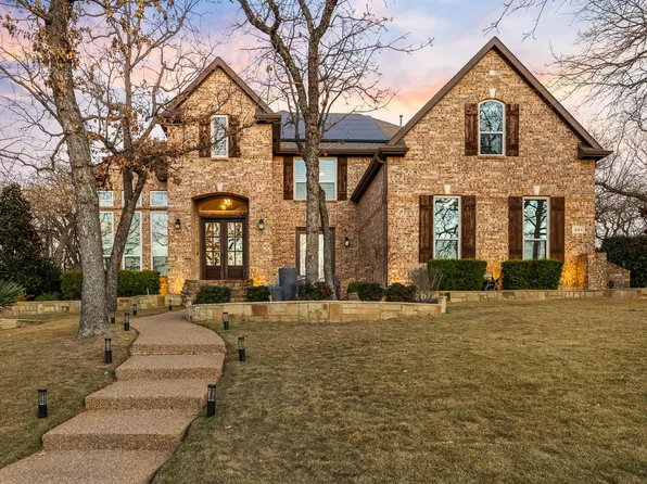 901 Briar Ridge Dr, Keller, TX 76248