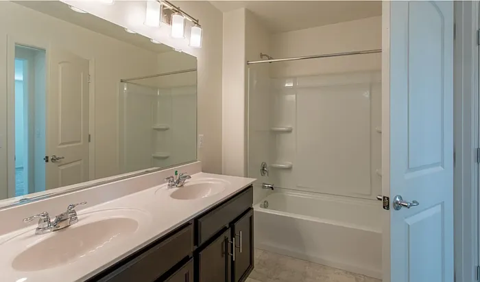 1110 E Descent St — Photo 11