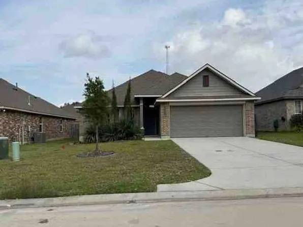 14370 S Summerchase Cir, Willis, TX 77318