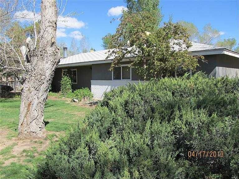 1st image of 27 Kennedy Dr