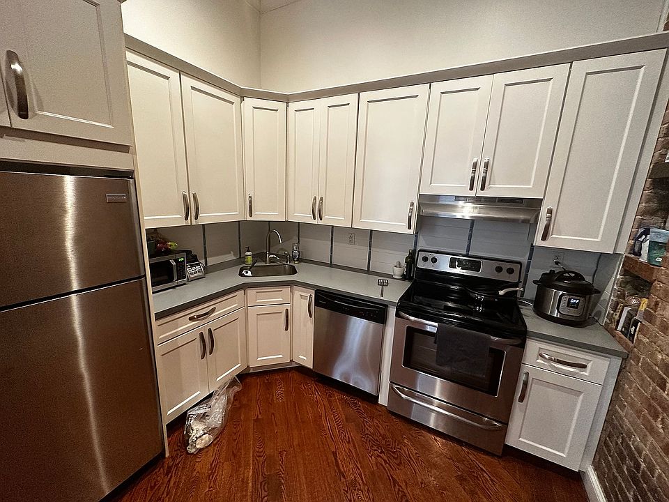 1st image of 233 Lenox Ave #2
