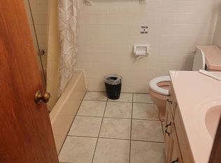 1831 NW 62nd St, Topeka, KS 66618
