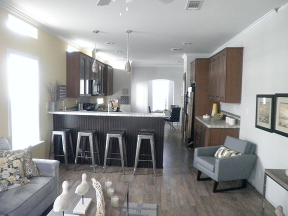 3rd image of 4405 Arlington Dr #4Z50WK