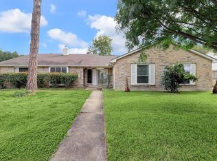 9517 Danforth Way, Houston, TX 77083