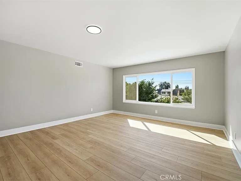 1613 Darcy Ave — Photo 38