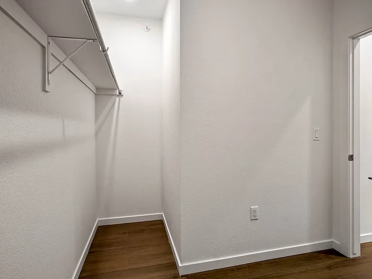 2232 Arikaree Hts #307 — Photo 31