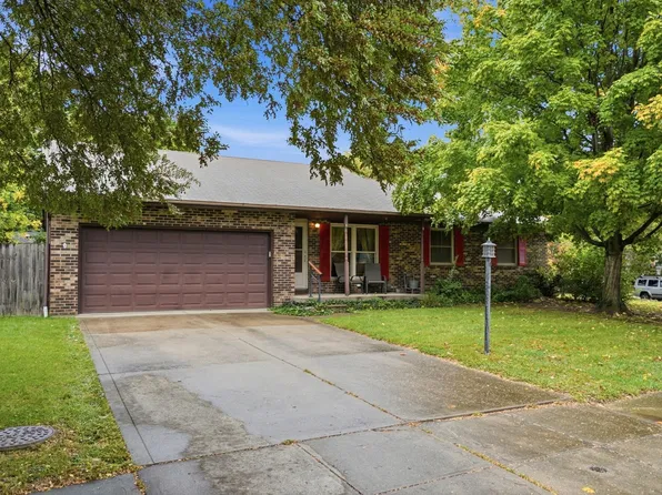 2402 Dorothy Ln, Grove City, OH 43123