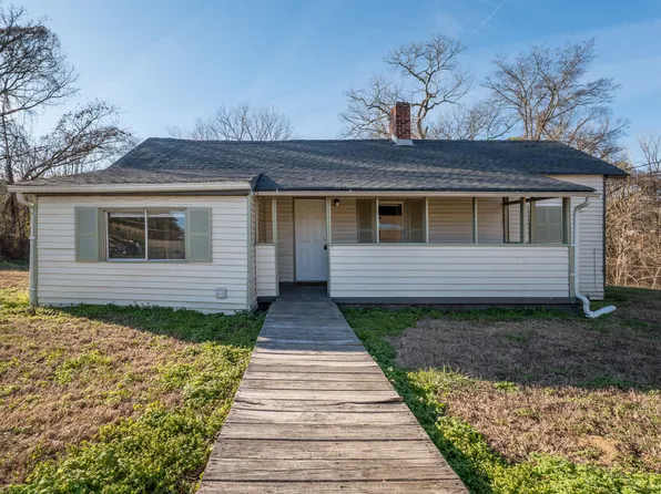 320 Old Pine Hill Rd, Birmingham, AL 35217