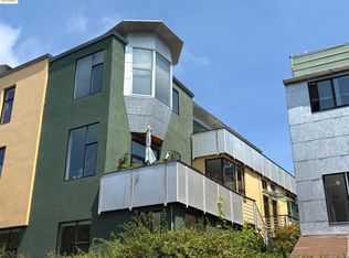 2476 Martin Luther King Jr Way, Berkeley, CA