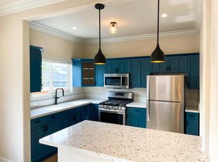 3795 Mission Blvd #1, San Diego, CA 92109