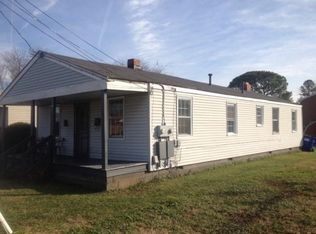 1130 1/2 Midland St, Norfolk, VA 23523