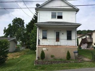 1276 Franklin St, Old Forge, PA 18518