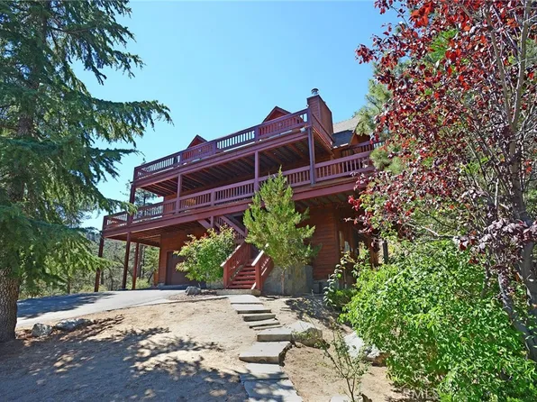 2027 Ivory Ln, Pine Mountain Club, CA 93222