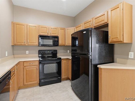 5th image of 1668 W Spring Meadow Loop