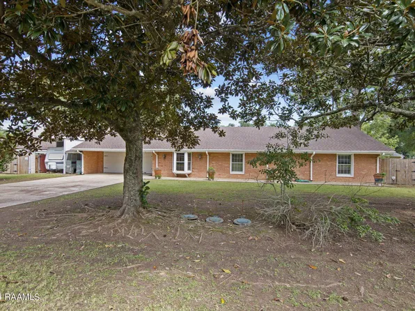208 Essen Dr, Lafayette, LA 70507