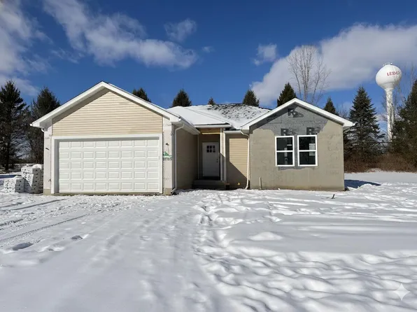 2026 Green Acres Dr, Adrian, MI 49221