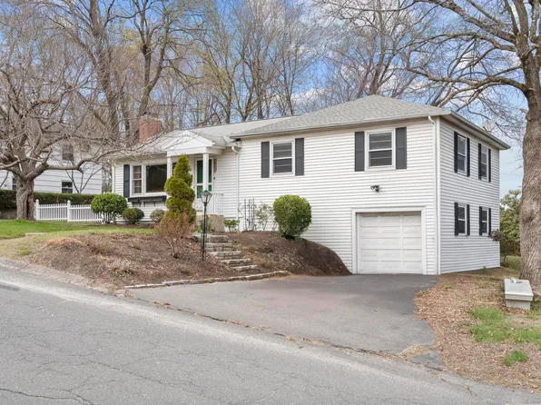 60 Juniper Ridge Drive, Waterbury, CT 06708