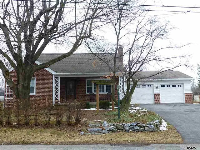 60 Evergreen Ln photo 1