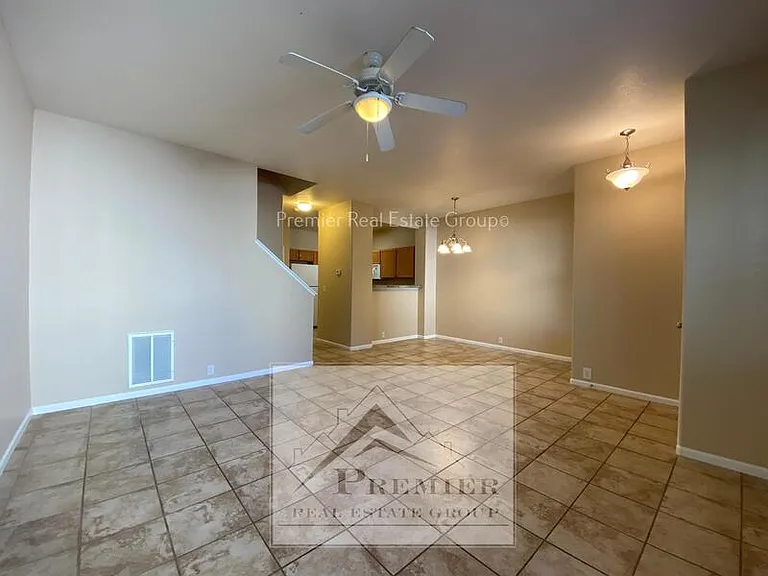 2790 Tumblewood Grv — Photo 6
